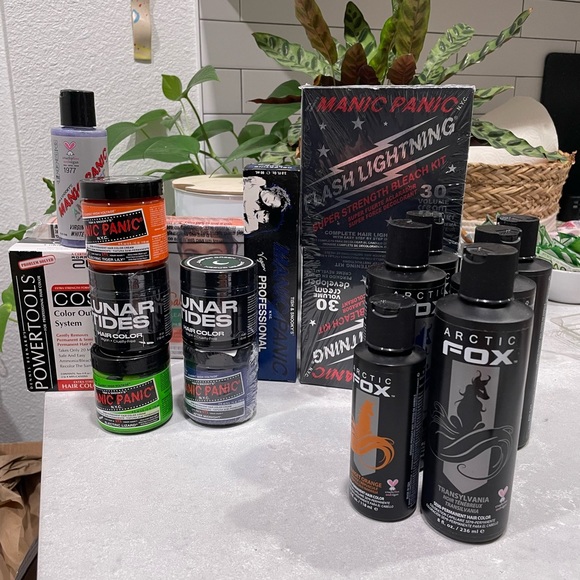manic panic Hair Bulk 2 Different Manic Panic Arctic Fox And More